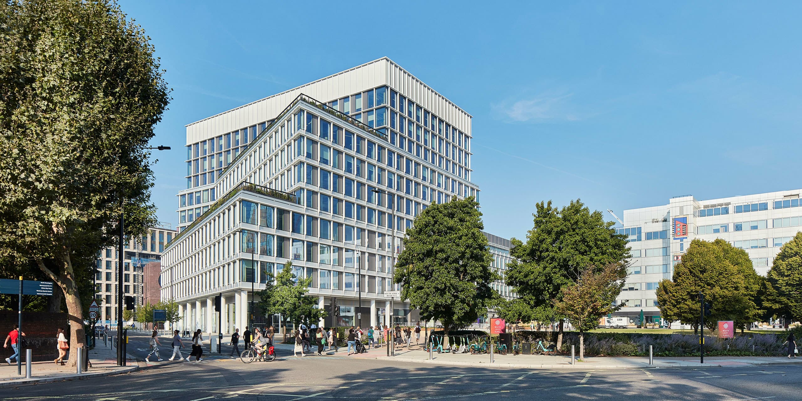 Careys Gateway Central White City