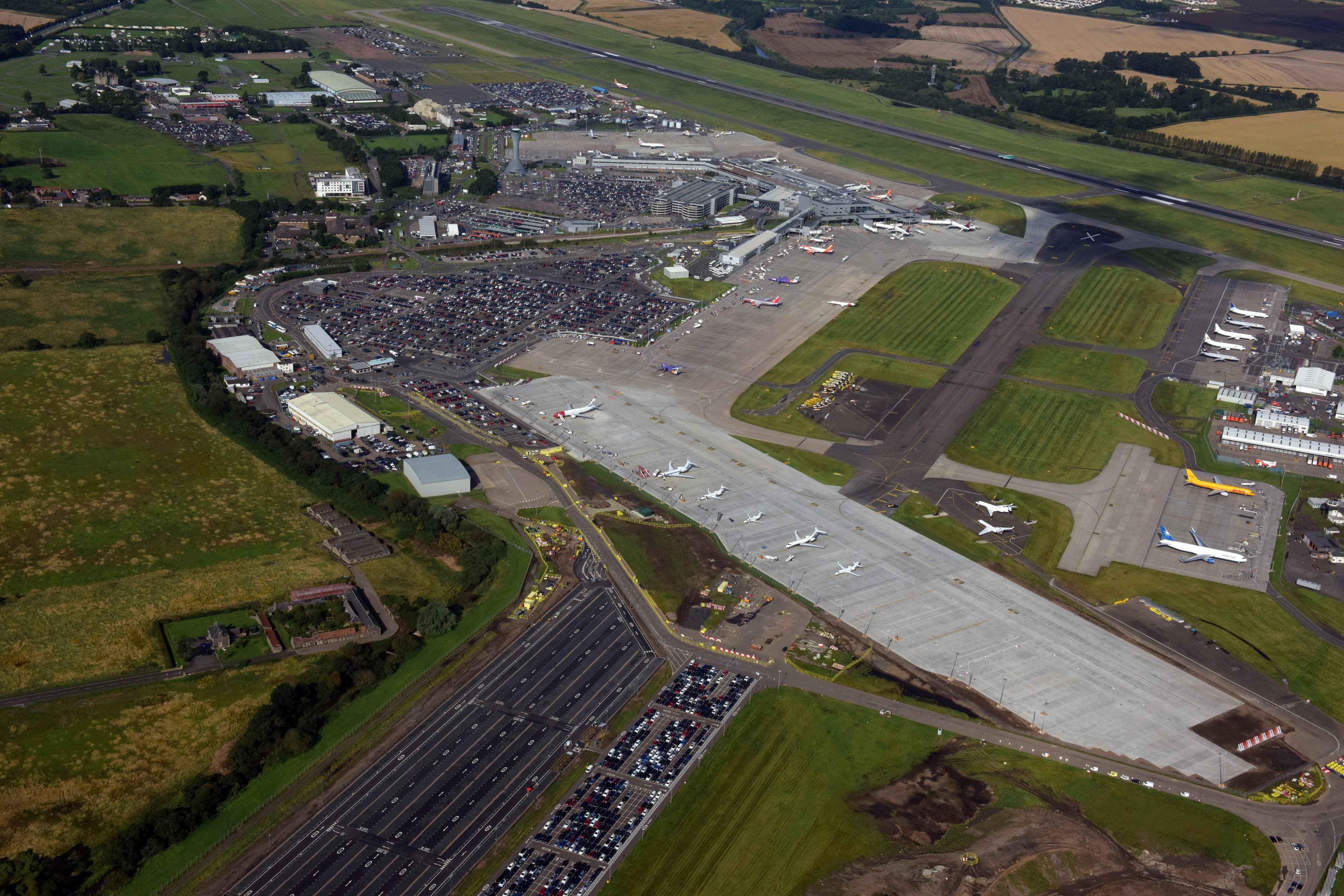 Careys civil engineering edinburgh airport stand