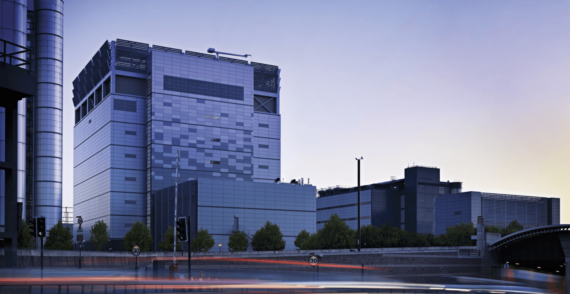 Telehouse West